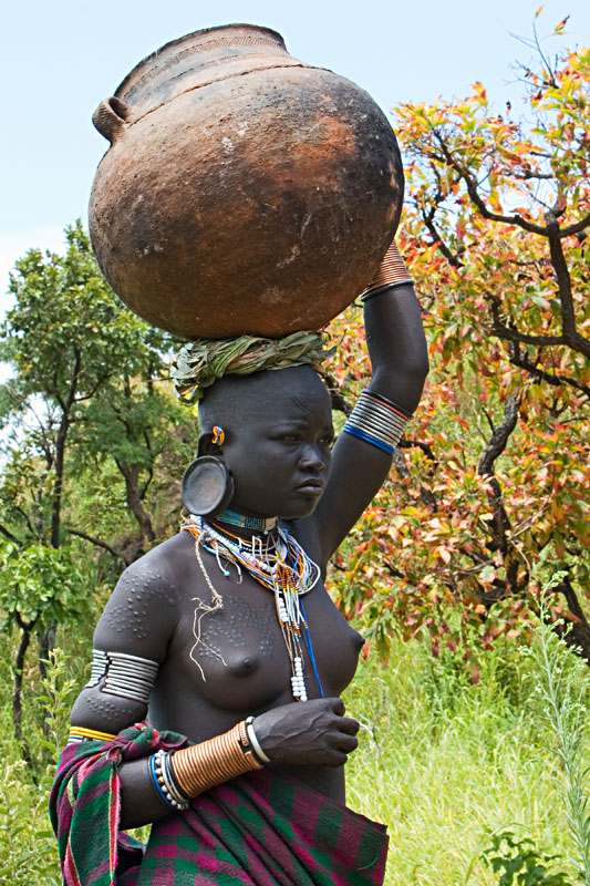 99   Young Surma woman